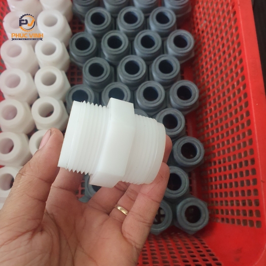 Gia Công Tiện CNC Nhựa POM